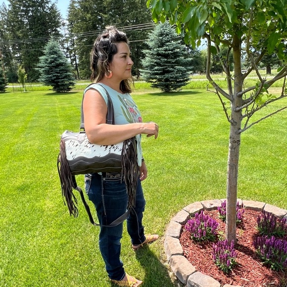 Unique New Western Genuine Embossed Leather Cowhide Fringe Tassel Bag Crossbody - Picture 4 of 12